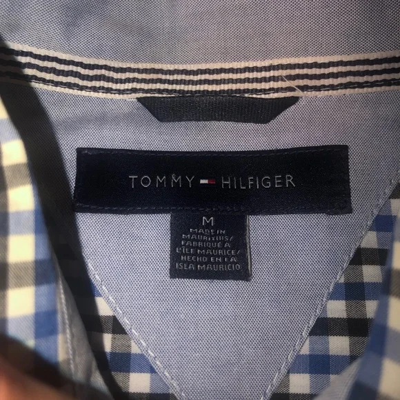 🤑SOLD🤑Tommy Hilfiger Mens Size Medium Button Down Black Blue Work Dress Shirt - Picture 5 of 15